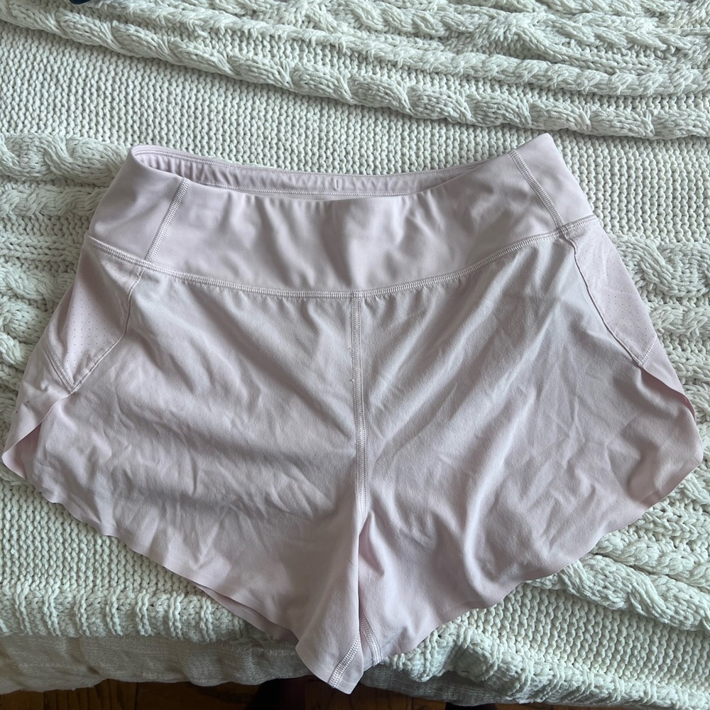 Athleta Run With It 3.5" Pink Athletic Shorts Lightweight Performance